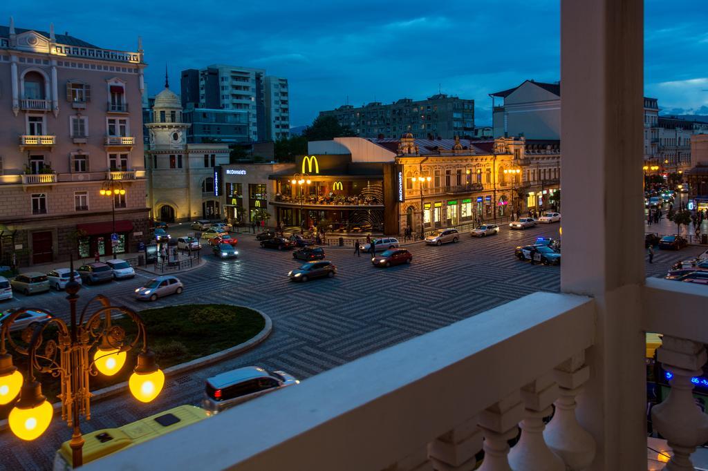 Dat Exx Apartments On Marjanishvili Tbilisi ภายนอก รูปภาพ