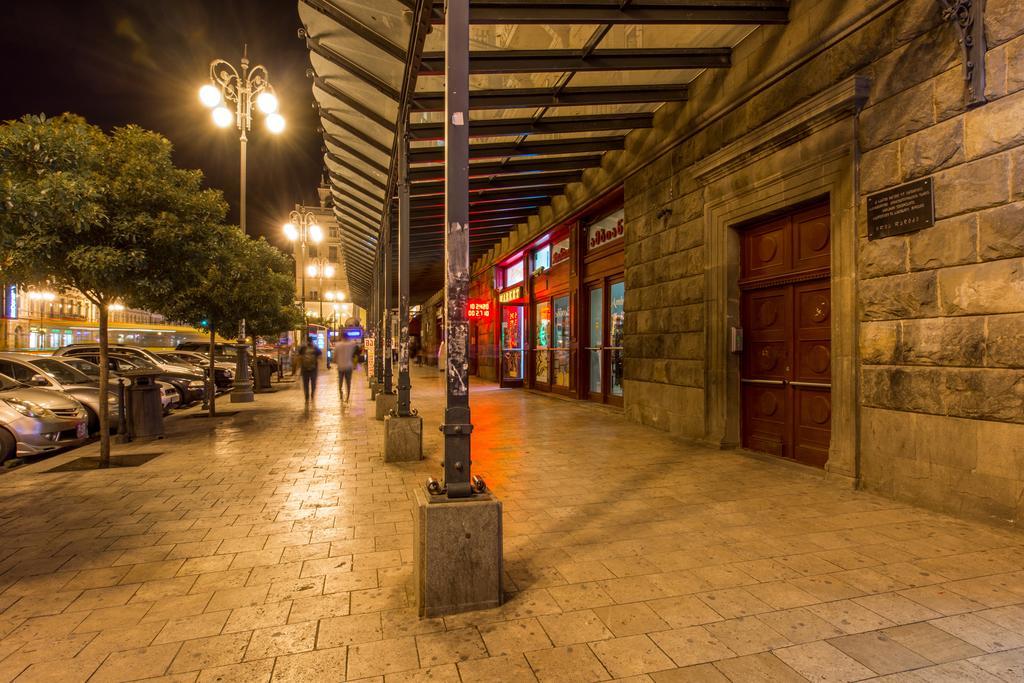 Dat Exx Apartments On Marjanishvili Tbilisi ภายนอก รูปภาพ