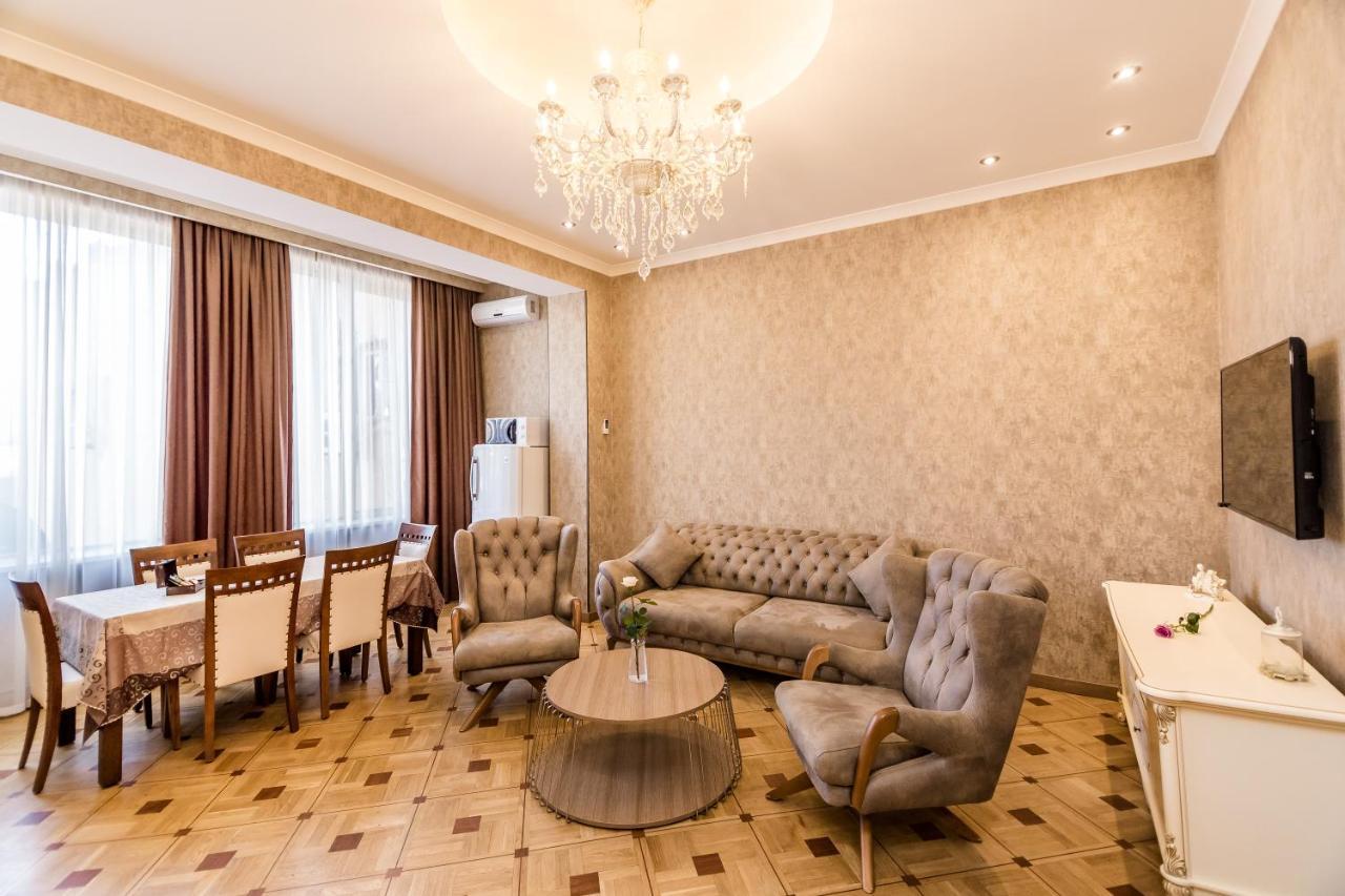 Dat Exx Apartments On Marjanishvili Tbilisi ภายนอก รูปภาพ