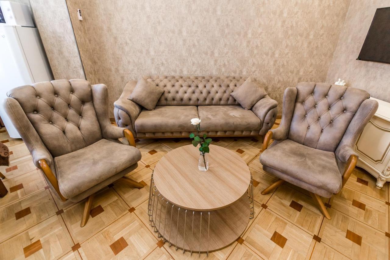Dat Exx Apartments On Marjanishvili Tbilisi ภายนอก รูปภาพ
