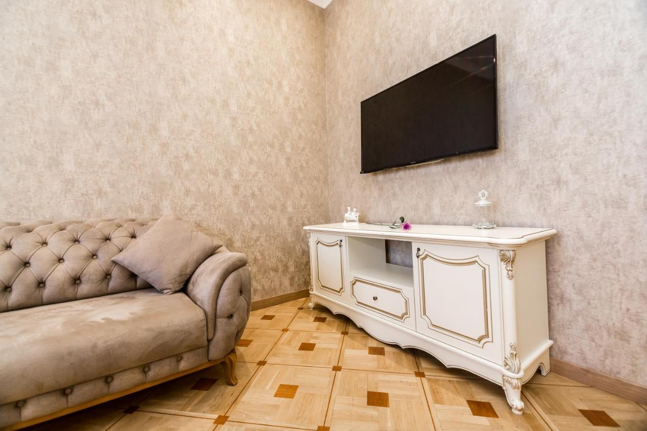 Dat Exx Apartments On Marjanishvili Tbilisi ภายนอก รูปภาพ