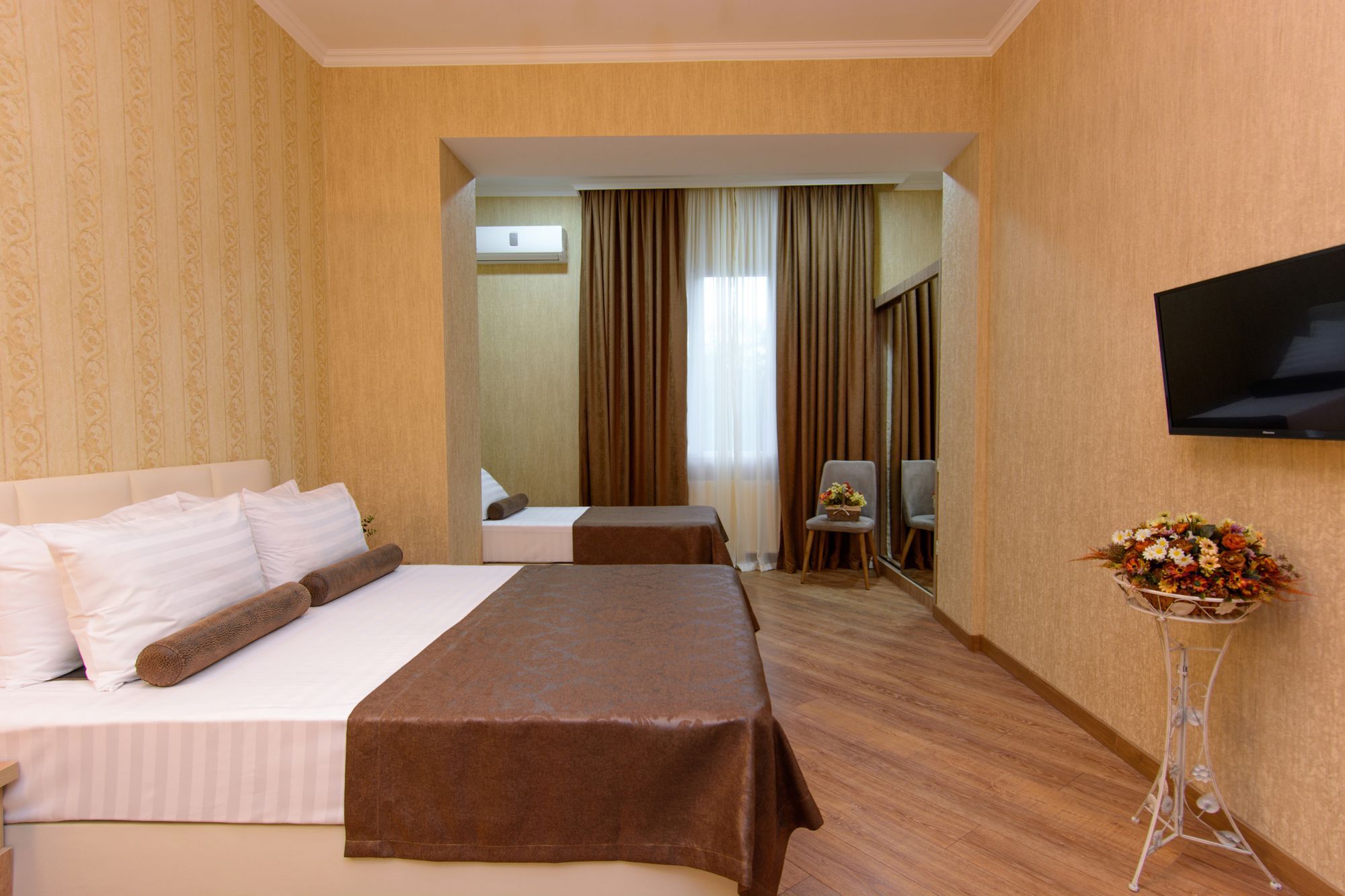 Dat Exx Apartments On Marjanishvili Tbilisi ภายนอก รูปภาพ